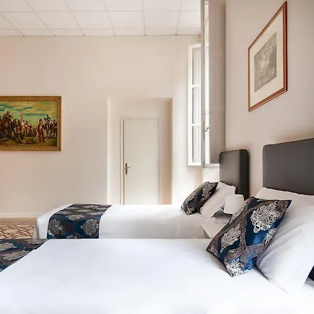 Hotel St. 2*